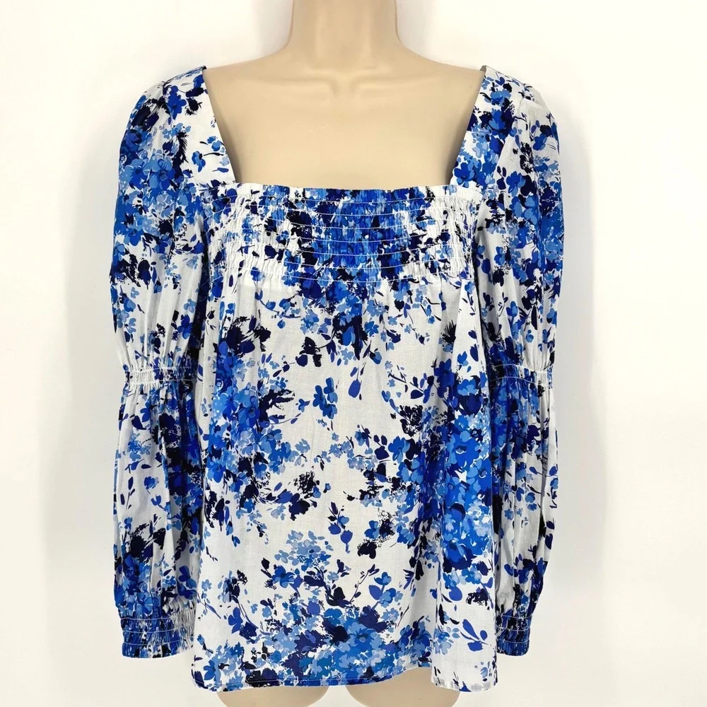 Tuckernuck Blue Floral Smocked Square Neck Cotton Puff Sleeve Blouse Medium